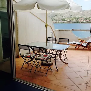 M&m , Pag Town Croazia