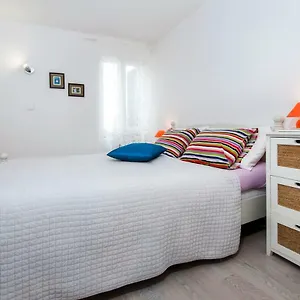  Apartman Delfin