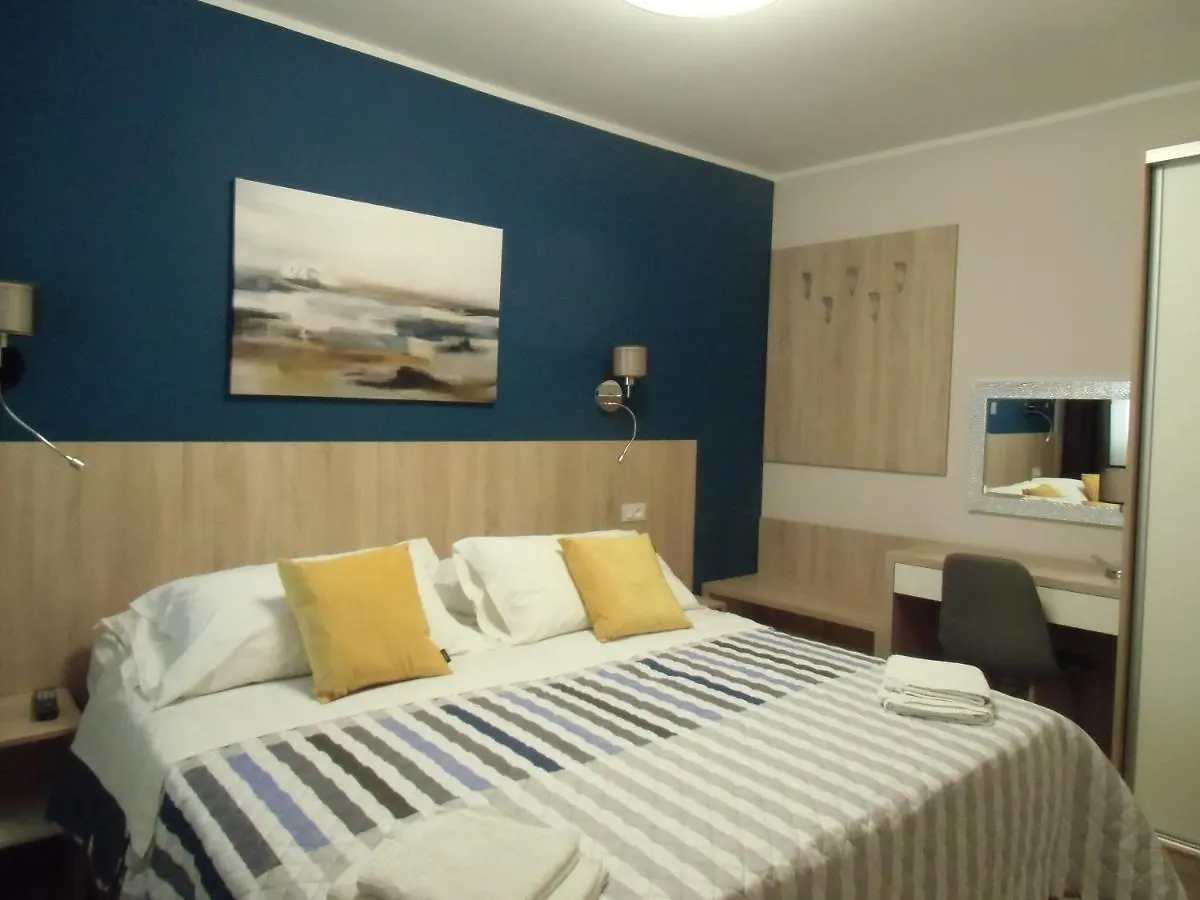 Apartments Romano Ровинь 0*,  Хорватия