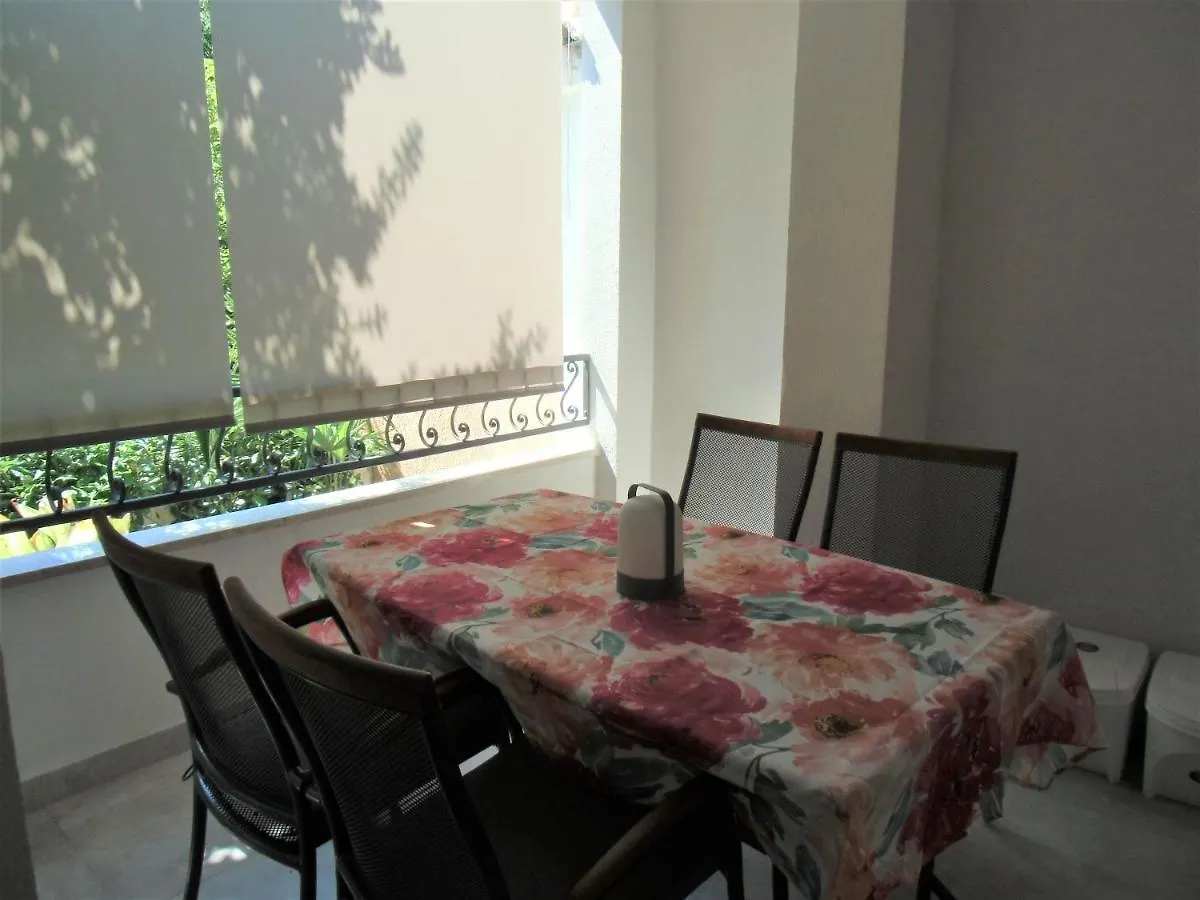 Apartments Romano Ровинь